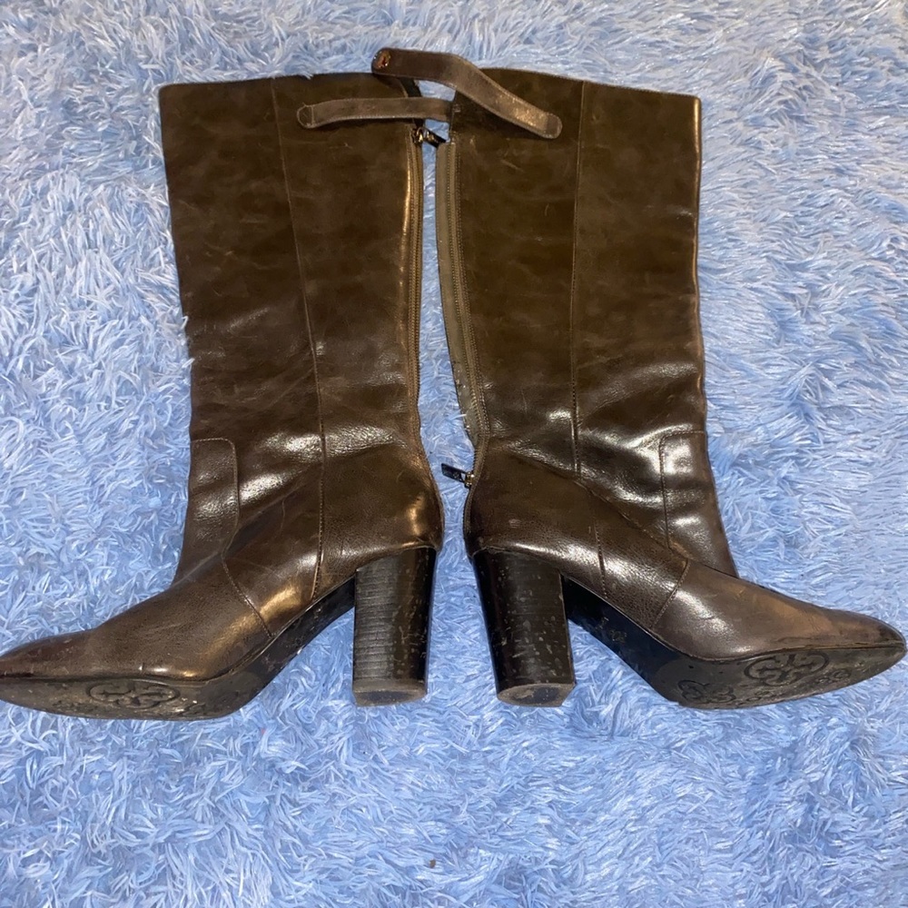 Knee high donald pliner boots